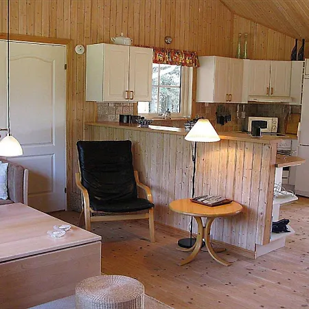 Сasa de vacaciones Bernadine - 350m From The Sea In Ne Jutland By Interhome Laeso